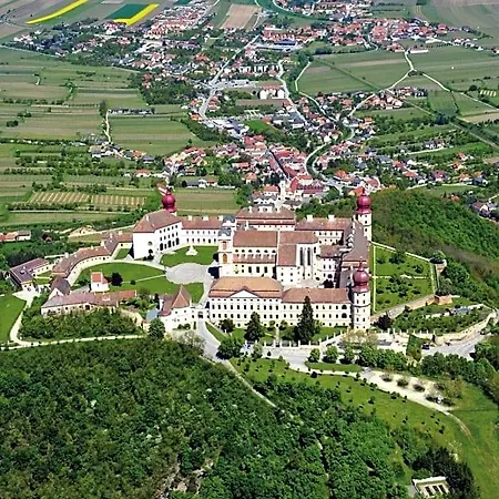 Winzerhof Duerauer Rum i privatbostad Furth bei Gottweig