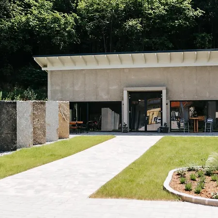 Pansiyon Winzerhof Duerauer