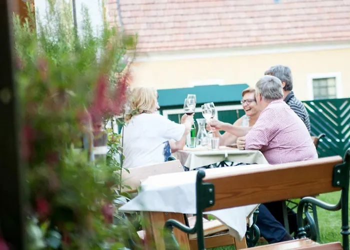 Winzerhof Duerauer Homestay Furth bei Gottweig