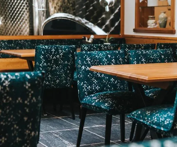 Winzerhof Duerauer Homestay *